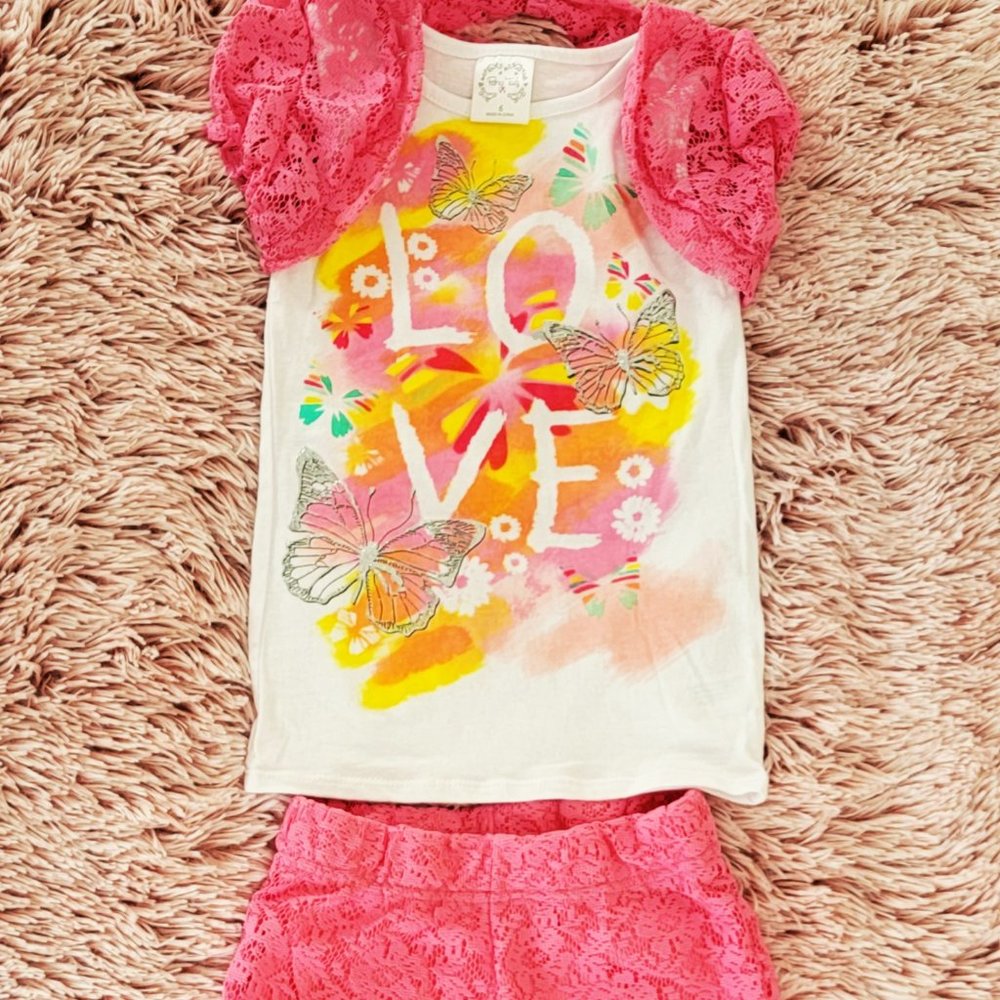 Pony Tails Pink S/S Lace Bolero/Shrug Over Top With Pink Lace Shorts Size 6